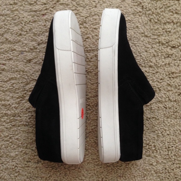 Vince Bowen Black Suede Slip On - Picture 3 of 4