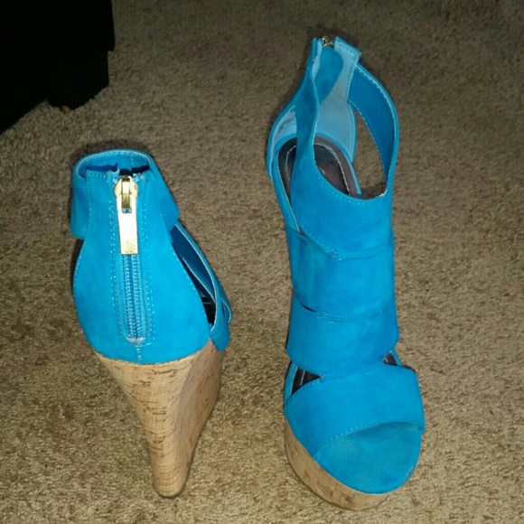 Turquoise wedges **RESERVED**