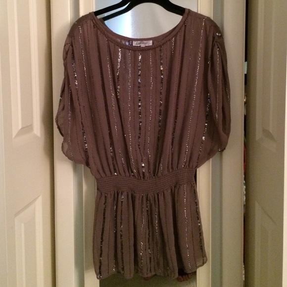 Jennifer Lopez sparkly tunic