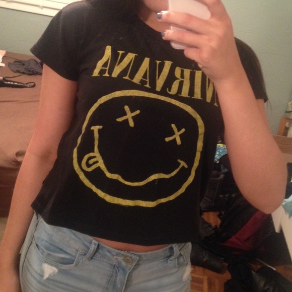 Nirvana crop top