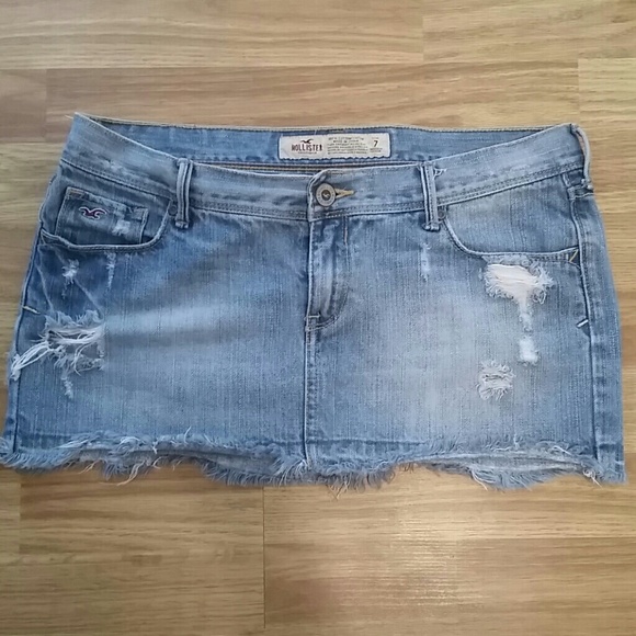 Hollister skirt