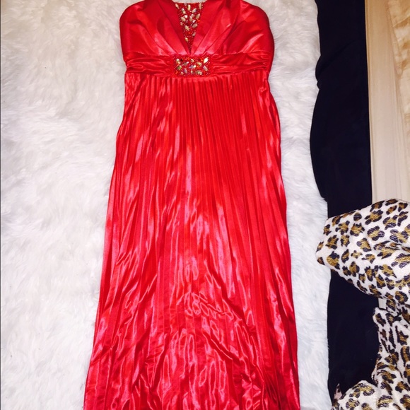 Red Prom/Formal Crimped Dress - Worn once!!! - Picture 1 of 3
