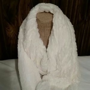 Incredibly soft and classy infinity scarf