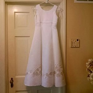 Communion dress