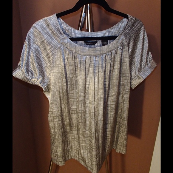 New York & Co Shiny Silky Blouse