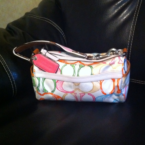 Authentic Coach Purse - Picture 3 of 3