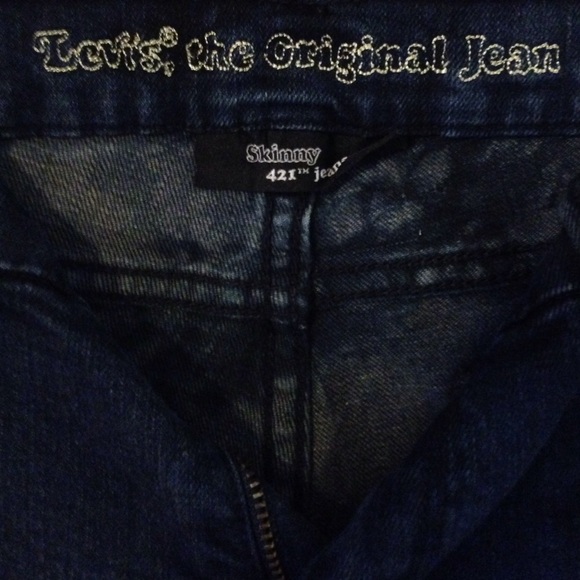 Jeans - Picture 3 of 3