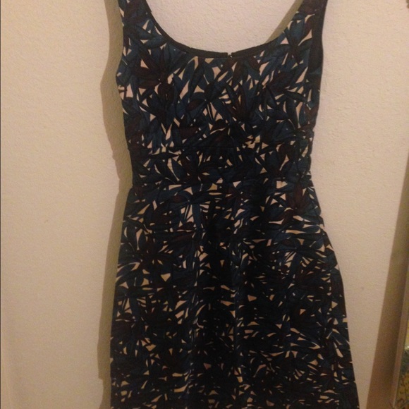 Flower pattern blue and brown dress