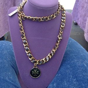 TORY BURCH NECKLACE