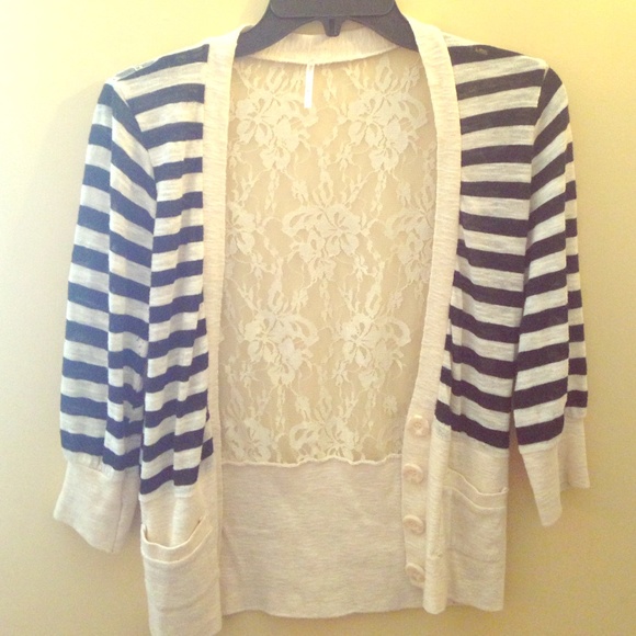Lace Mini Cardigan