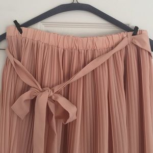 Anthropologie Skirts - Anthropologie Million Pleats Skirt, sz S Anthropologie Skirts - Anthropologie Million Pleats Skirt, sz S