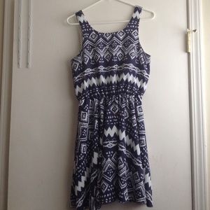 Navy blue and white printed dress💙💙
