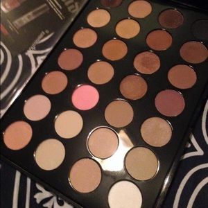 Bh cosmetic neutral pallet