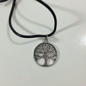 Beautiful Tree of Life Necklace