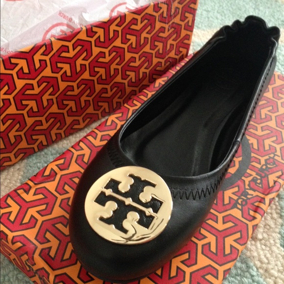 Tory Burch Shoes - 🔥🔥Black Nice Flats🔥🔥