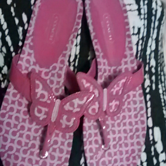 Coach flip flops