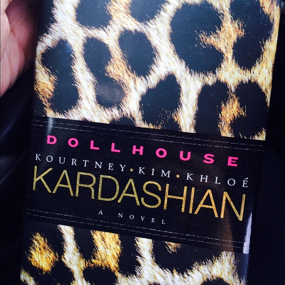 DOLLHOUSE- Kourtney, Kim , Khloe BOOK