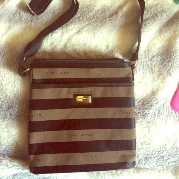 tommy hilfiger striped crossbody/ shoulder bag