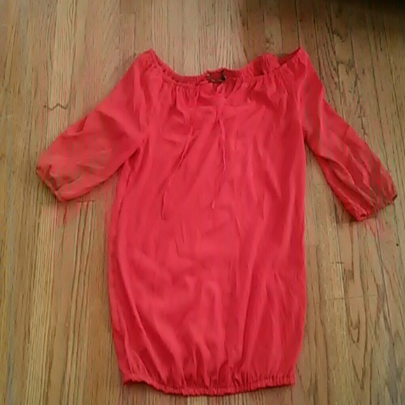 Flowy red shirt