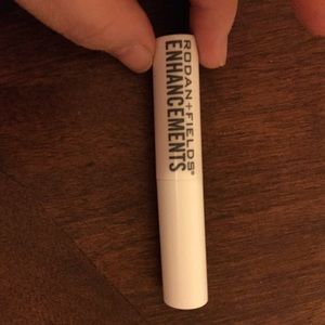 Rodan + Fields Lip- Micro Dermabrasion