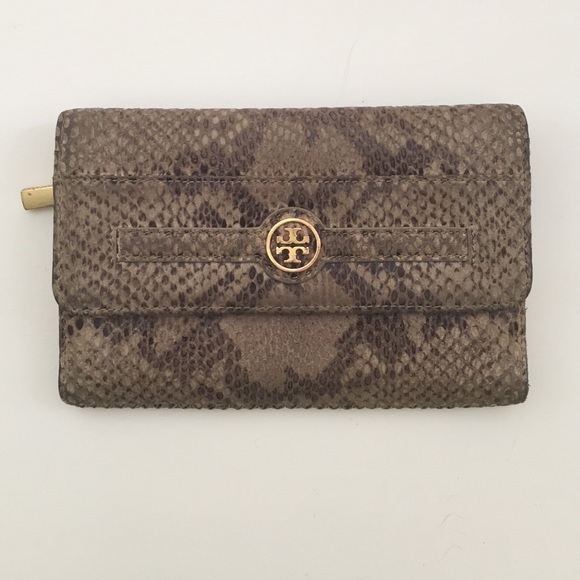 Tory Burch Clutches & Wallets - Tory Burch Wallet