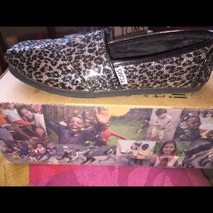 Panthera sequin Toms