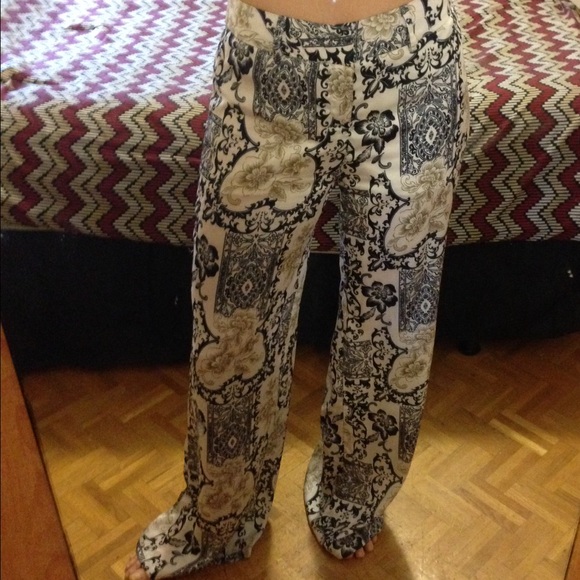 🎉NEW🎉 Boutique pants 100% Rayón