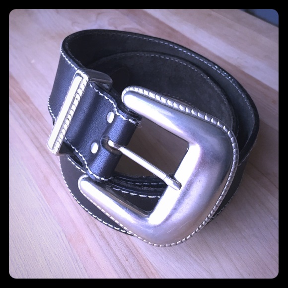 black leather belt with hefty silver buckle - Picture 1 of 2