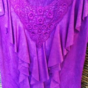 ***SOLD*** Ruffles and lace tank top