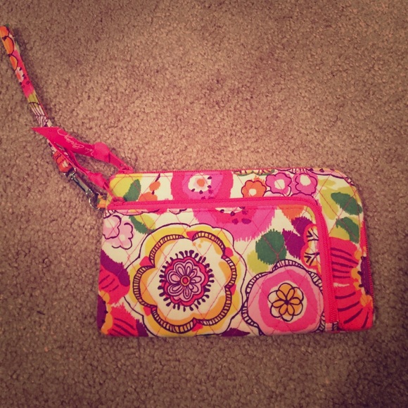 Vera Bradley Accessories - Vera Bradley Zip Zip Wristlet - Clementine