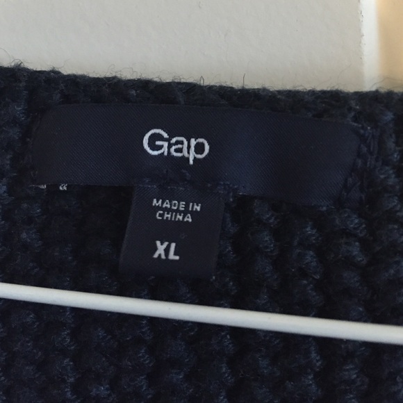 Sweater - Picture 2 of 2
