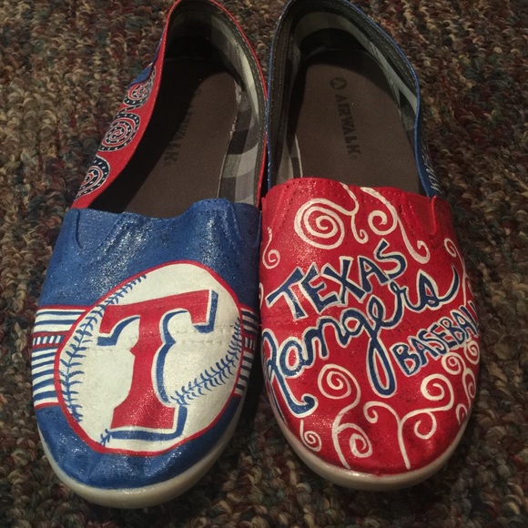 A pair of Texas Rangers baseball shoes