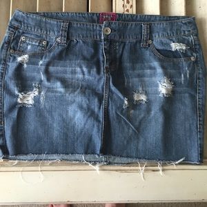 Denim skirt