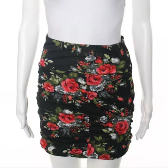 Free People Dresses & Skirts - ‼️final$8‼️Free people stretch skirt