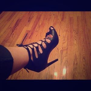 Black lace up heels