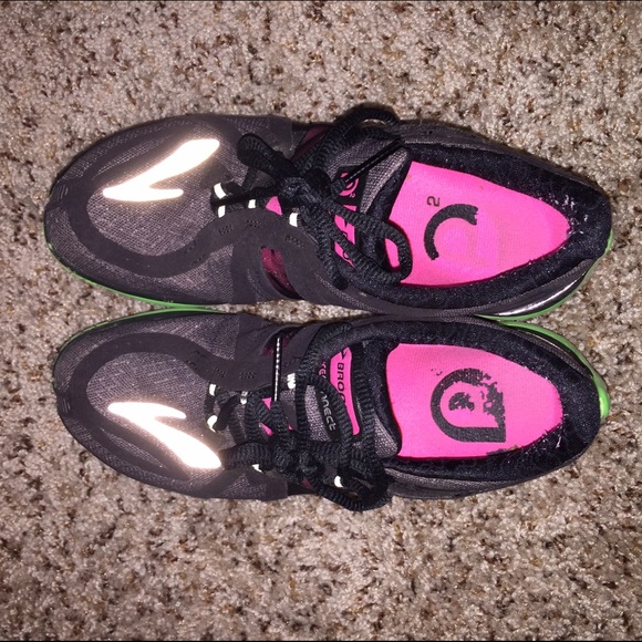 Brooks pure connect shoes