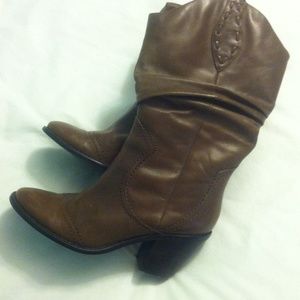 Brown Cowgirl Style Cute Boots size 5.5