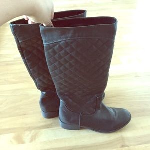 Black Quilted Boots