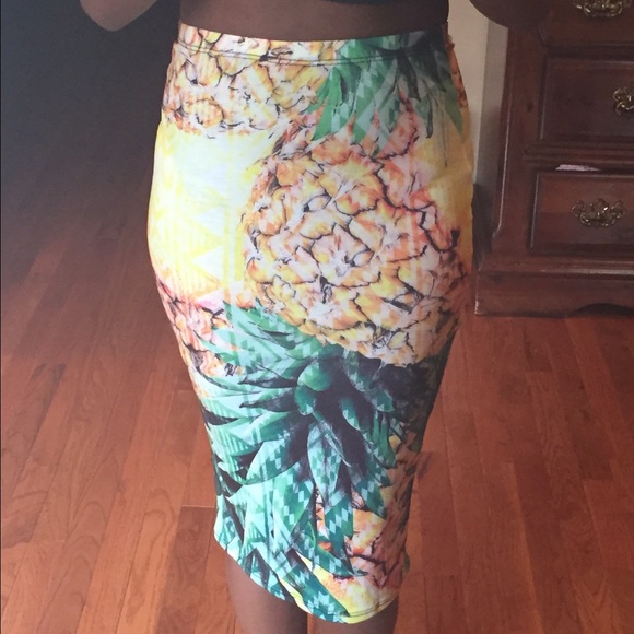 High Waisted Pineapple Skirt GoJane