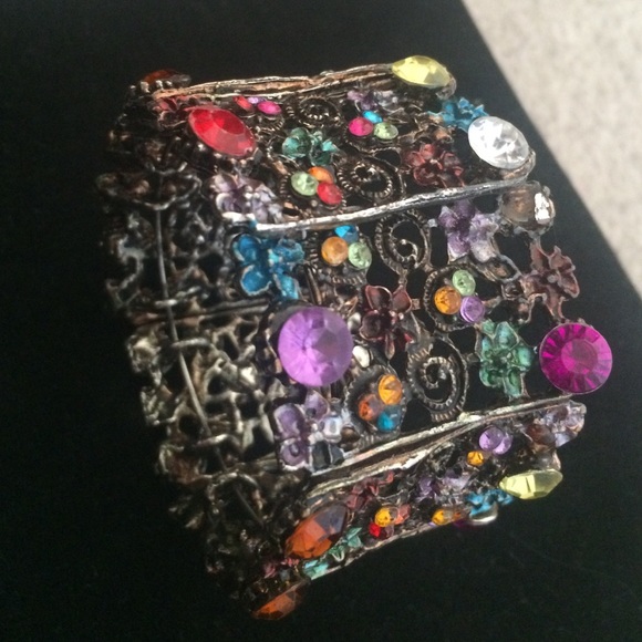 Colorful bangle - Picture 1 of 1