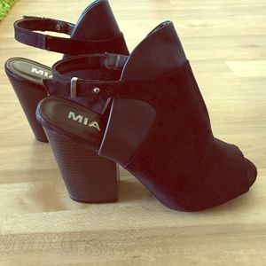 Peep Toe Black Booties