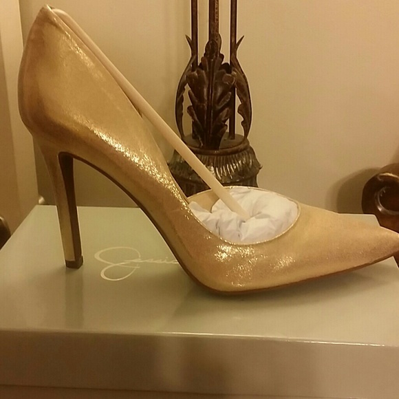 **** SOLD**** Brand New Jessica Simpson Pump