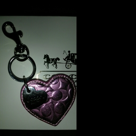 Final Price Coach Leather Heart Keychain Fob Charm
