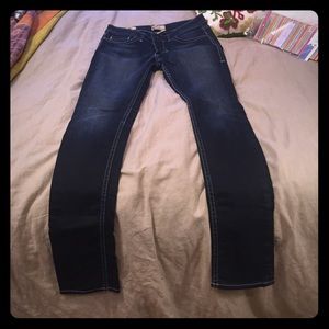 Stretch denim skinny jeans