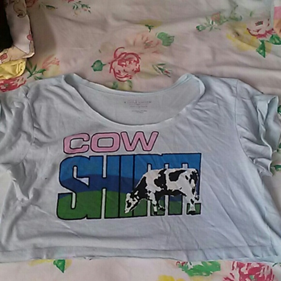 ❌BUNDLED ❌Cow Shirt Crop Top