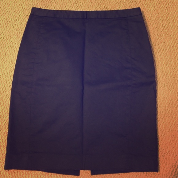 Black pencil skirt