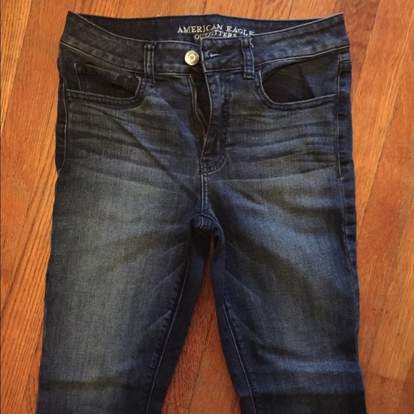 Handmade pocket on American Eagle high rise jeans - Picture 3 of 4