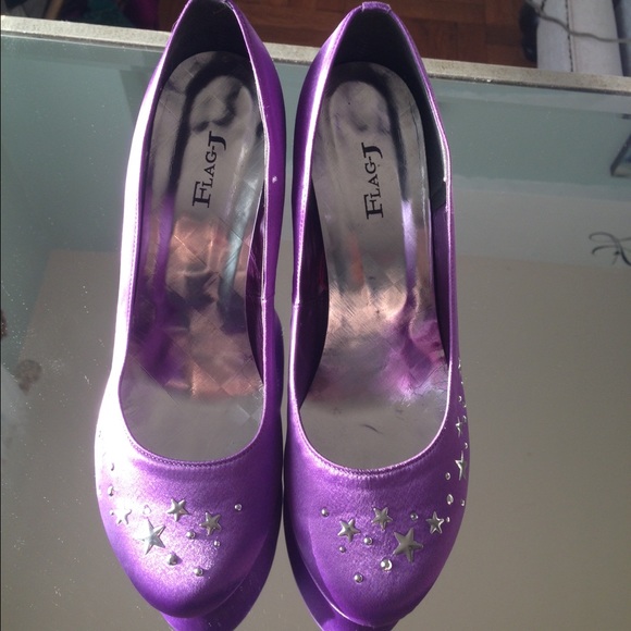 Flag-J Shoes - Purple Satin Platform Pumps