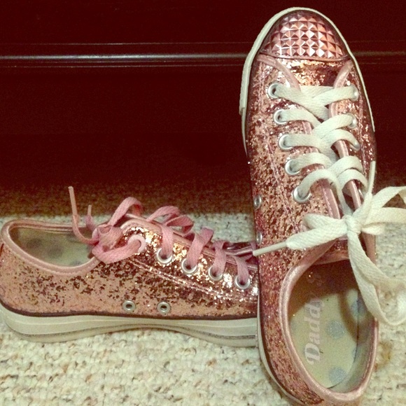 sparkle shoes