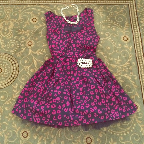Dresses & Skirts - Navy & Pink Cheetah Dress Small